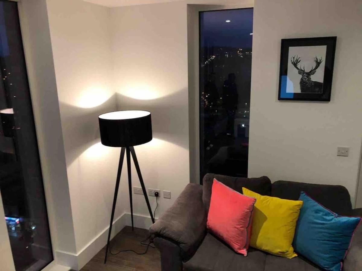 High View Two Bedroom Apartment In Woolwich Londres Exterior foto