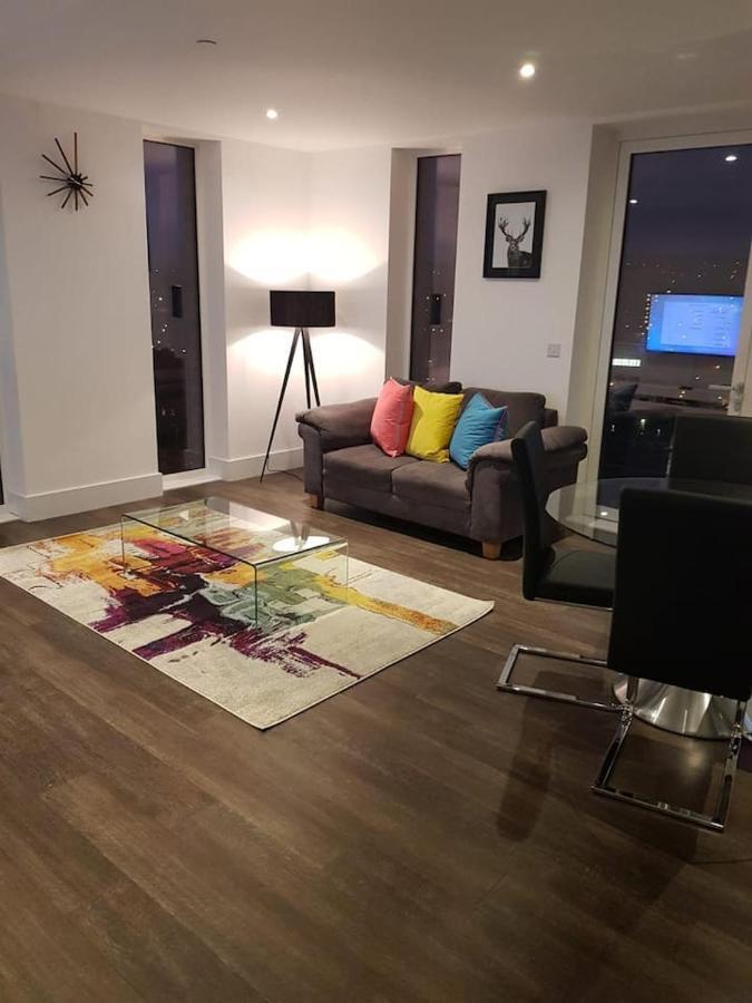 High View Two Bedroom Apartment In Woolwich Londres Exterior foto